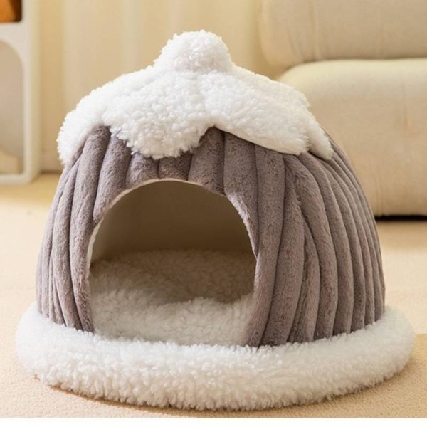 Cute, soft, comfortable, large space, warm pet house for cats and dogs