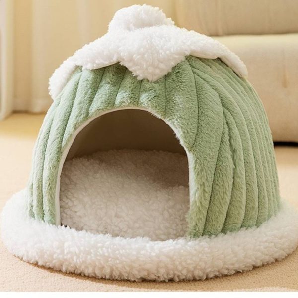 Cute, soft, comfortable, large space, warm pet house for cats and dogs