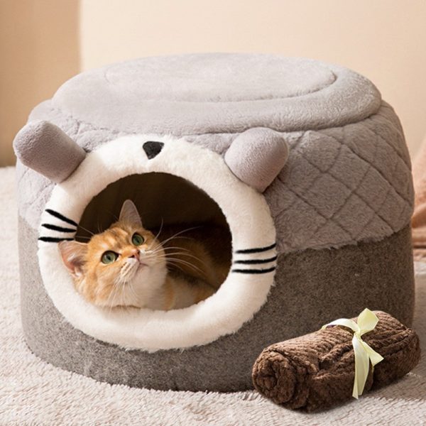 Cute, soft, comfortable, large space, warm pet house for cats and dogs