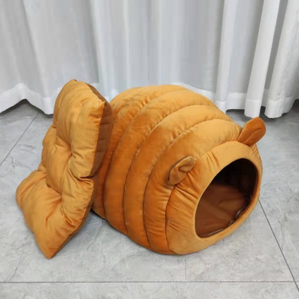 Japanese semi-closed soft, breathable and warm pet house for cats and dogs