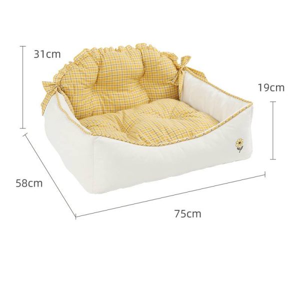 Cute sunflower-shaped comfortable and soft sleeping pet bed for cats and dogs