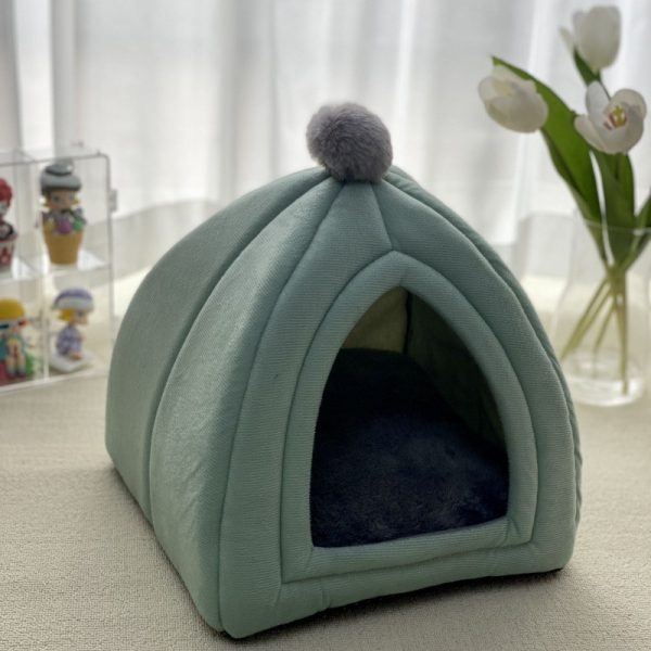 All-season semi-enclosed non-deformable warm pet house for cats and dogs