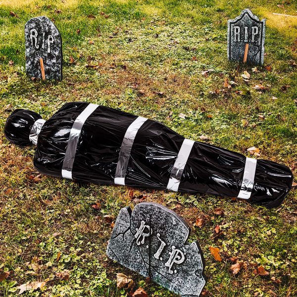 Halloween Scary Dead Victim Prop