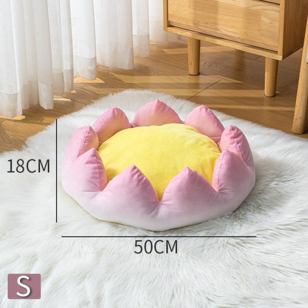 Good Luck Lotus Soft PP Cotton Filled Pet Nest for Cats and Dogs