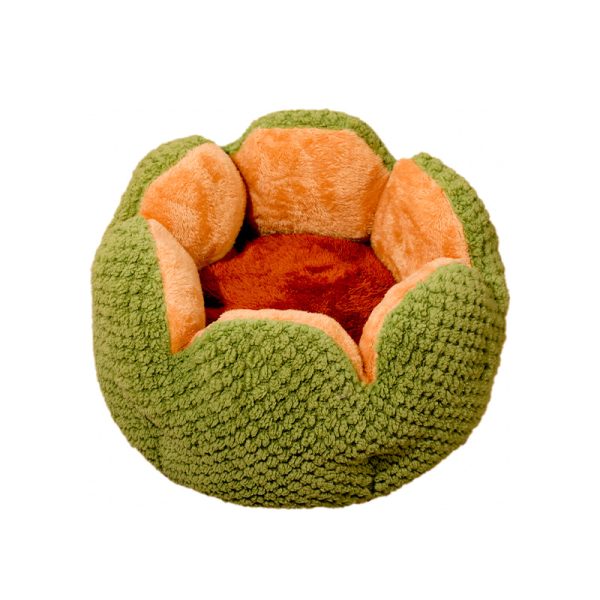 Round flower design soft and comfortable pet bed for cats and dogs