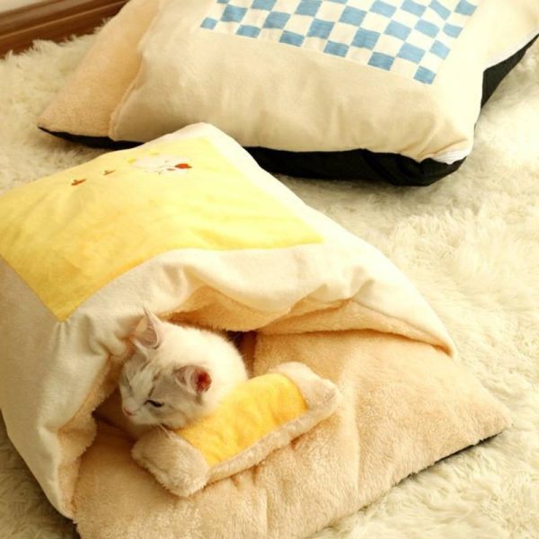 Winter sleeping bag style cute warm cat nest