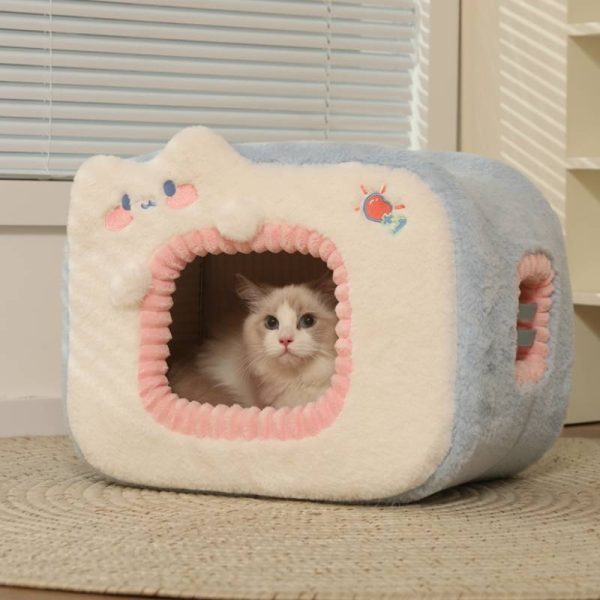 Pink girly private large space plush cat house