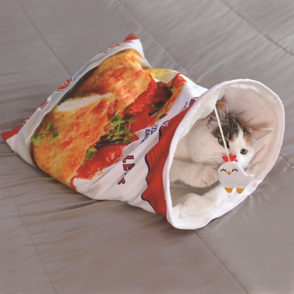 Play, sleep and lie down, funny wrinkled paper cat sack