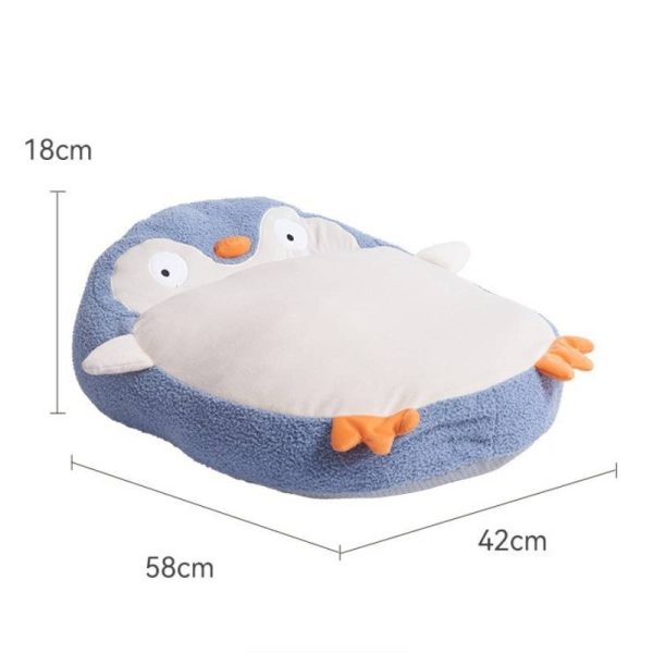 Cartoon penguin design plus velvet warm pet nest cat cave